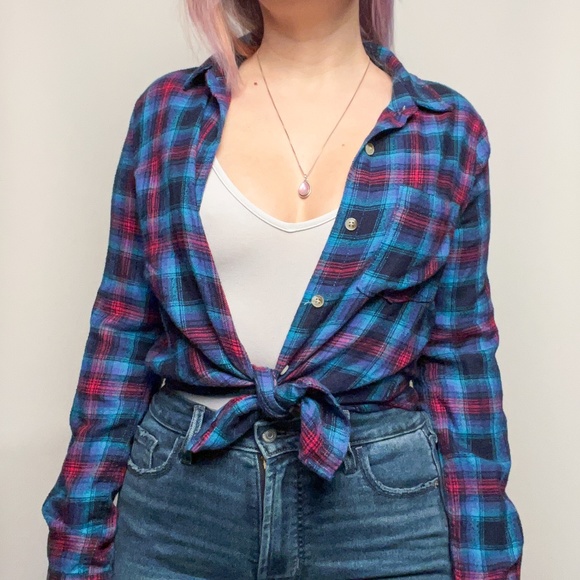 Super Soft Blue and Red/Pink Flannel - Picture 1 of 6